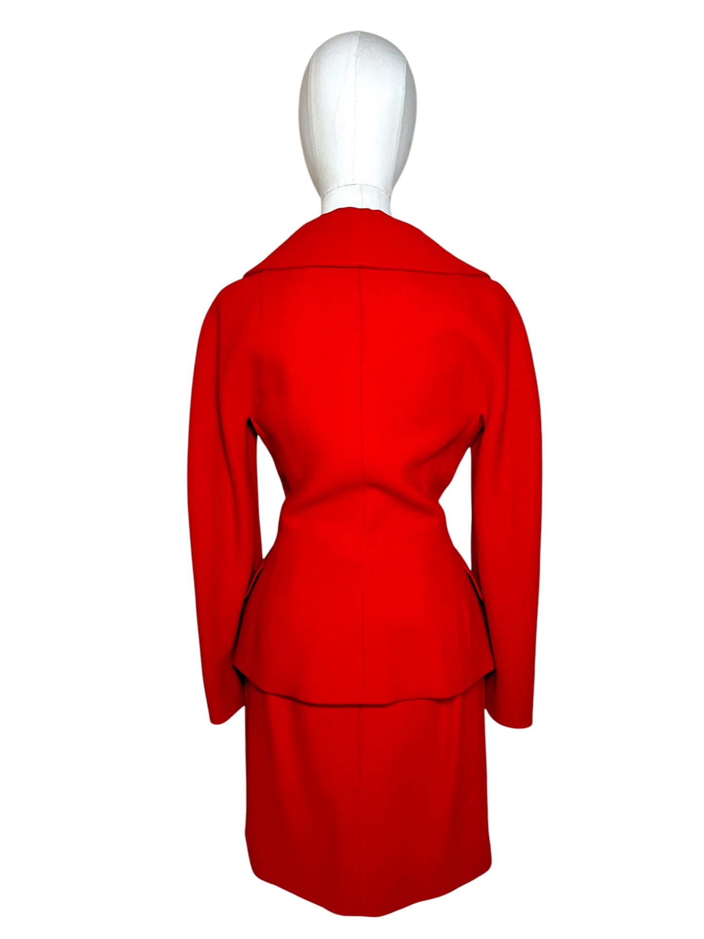 Dolce & Gabbana full set in red wool