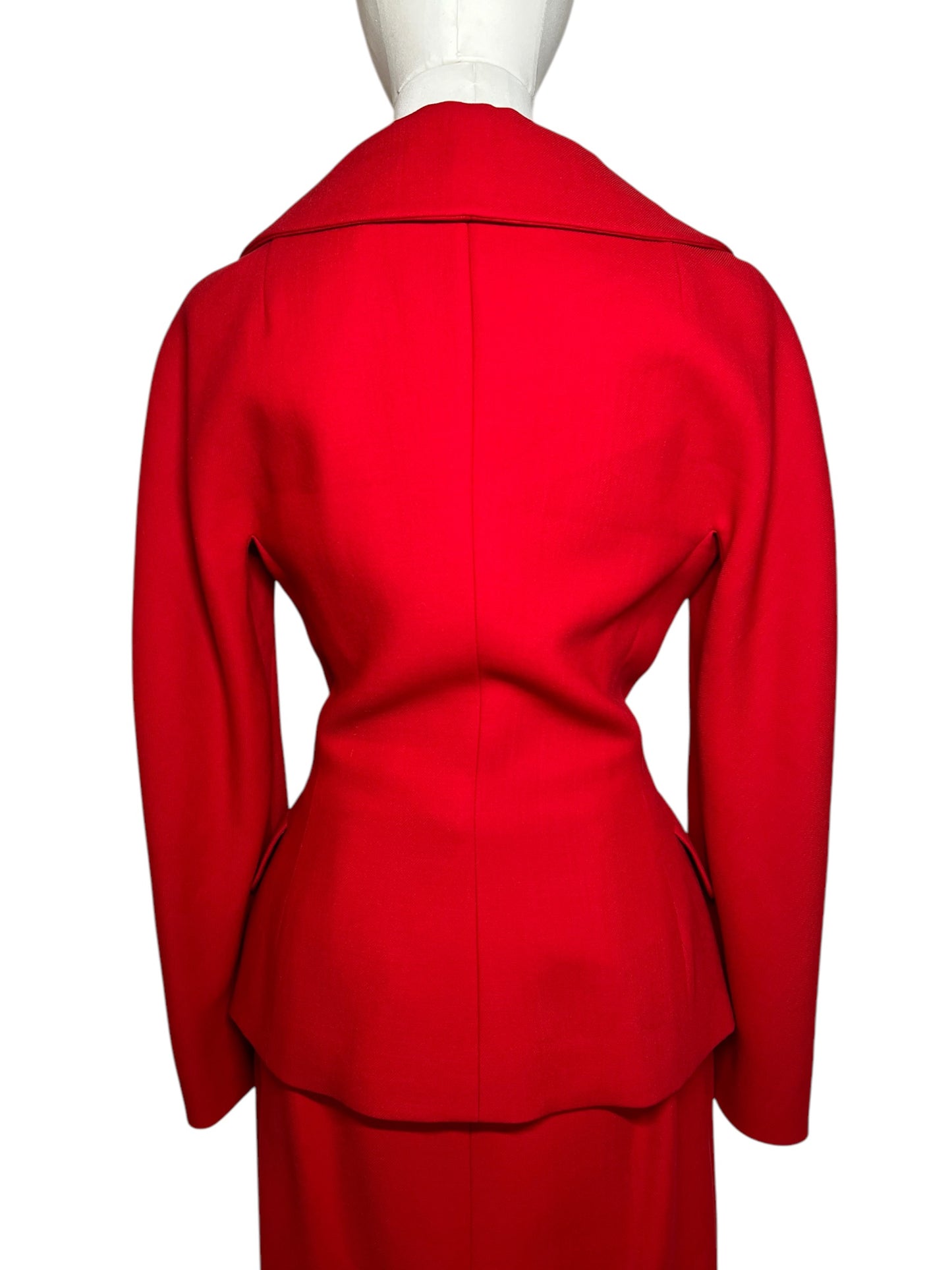 Dolce & Gabbana full set in red wool