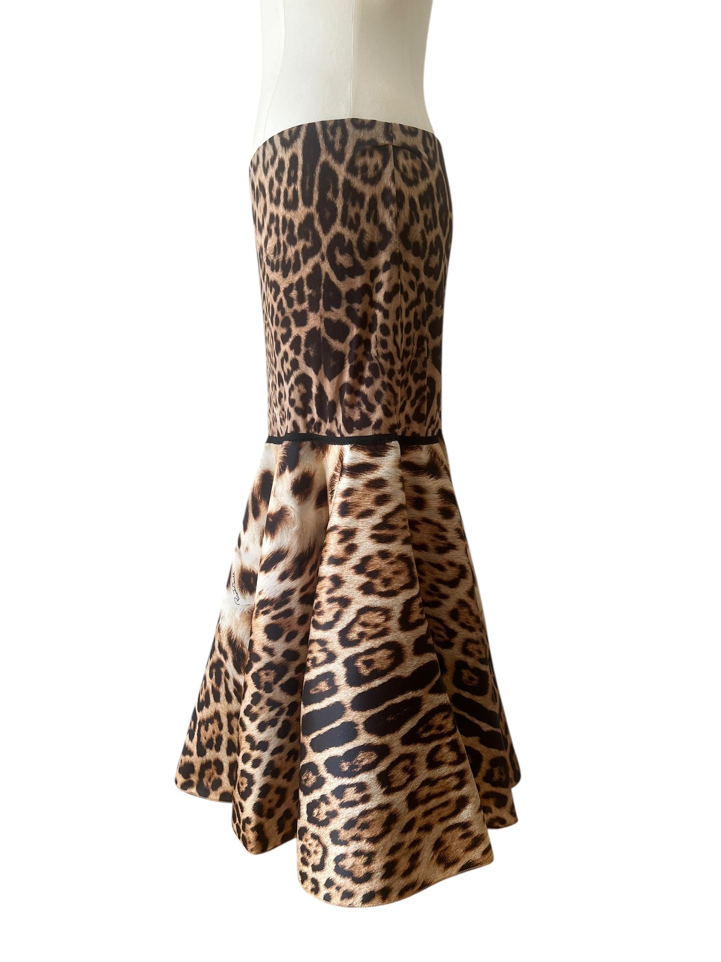 Roberto Cavalli 2000s cheetah skirt