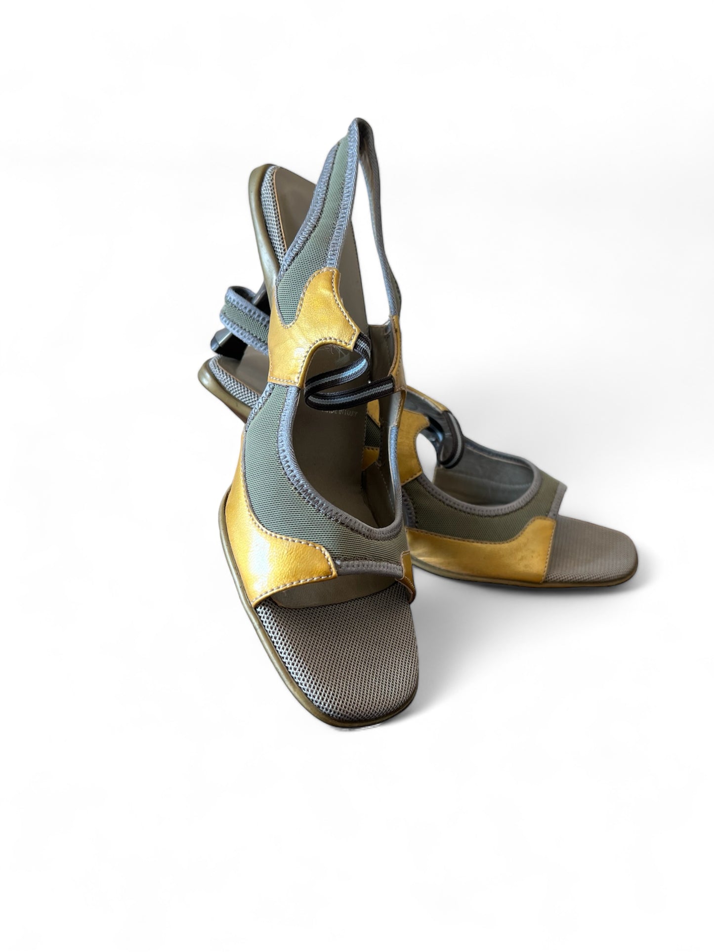 Prada sandalo grigio open toe