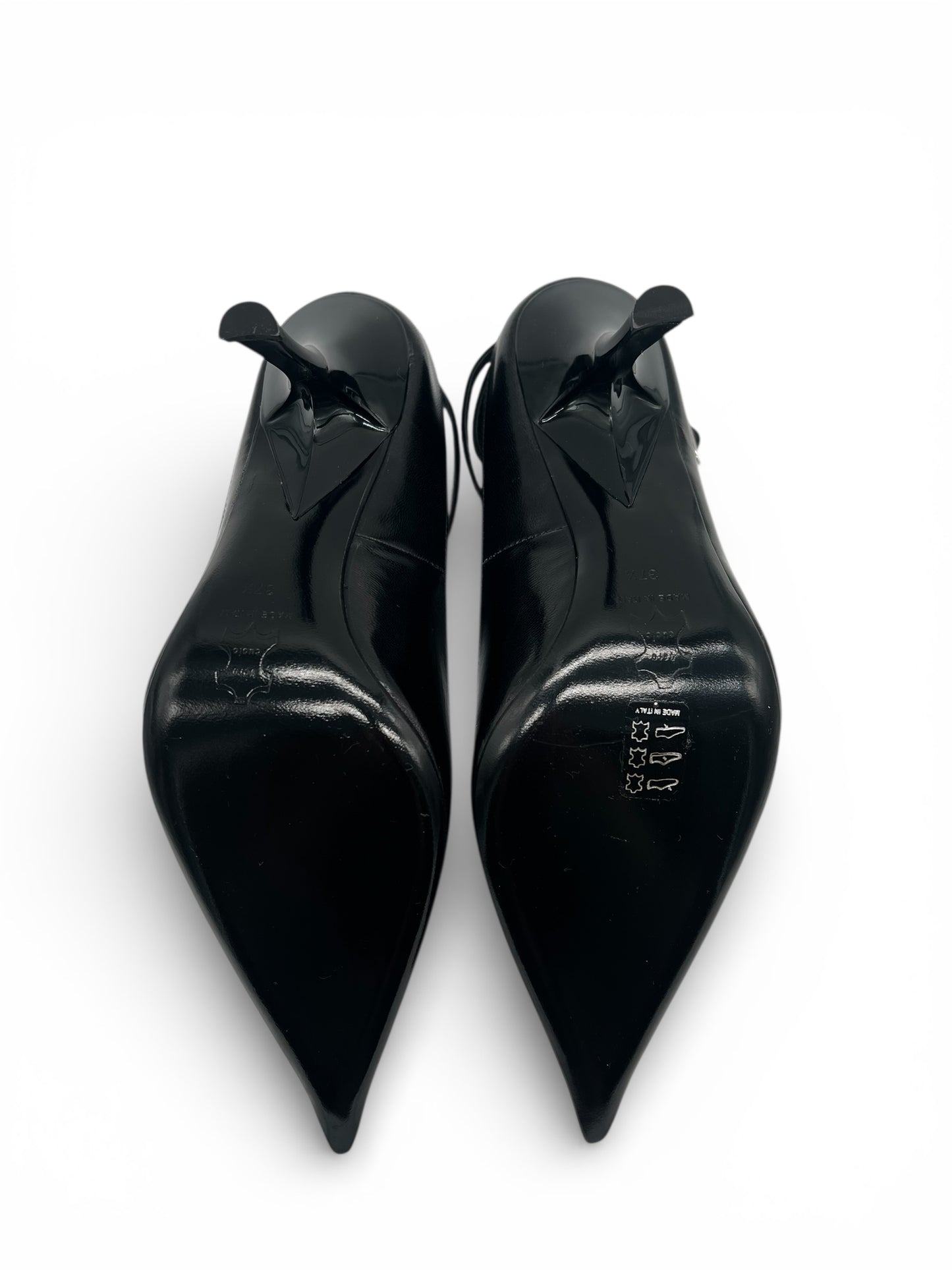 Roberto Cavalli black leather pumps