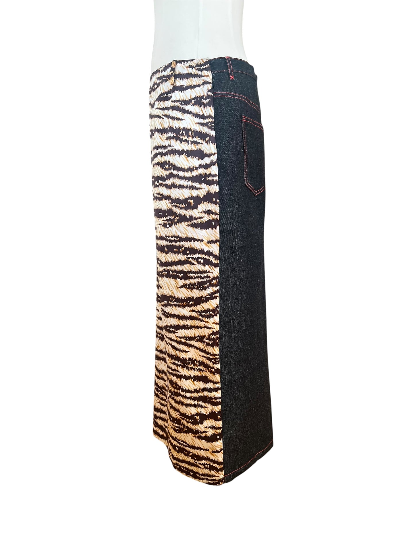 Dolce & Gabbana Vintage Tiger Print & Denim Maxi Skirt – Y2K Patchwork Animal Print Skirt – Made in Italy