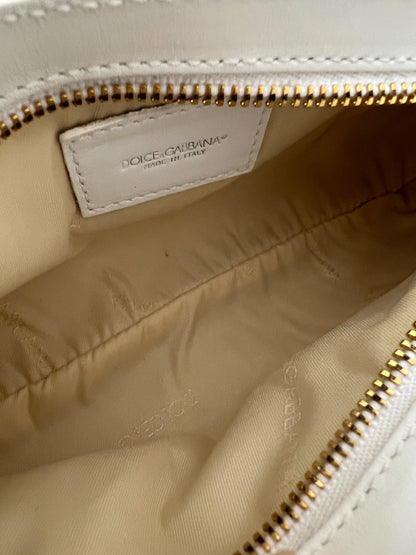 Dolce & Gabbana Vintage White Leather Jewel Bag | Borsa in Pelle Bianca con Pietre Turchesi, Cristalli e Manico Catena Oro