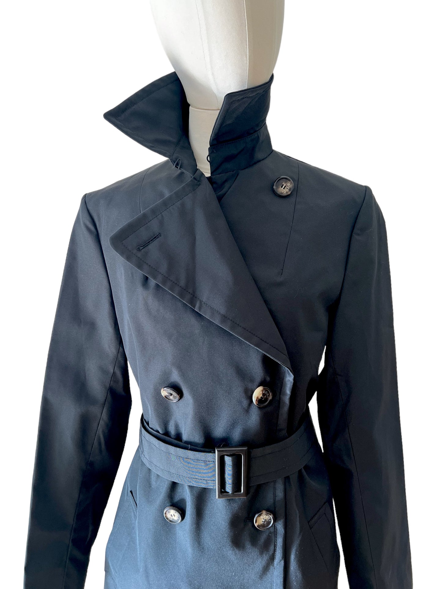 Gucci trench con cintura nera