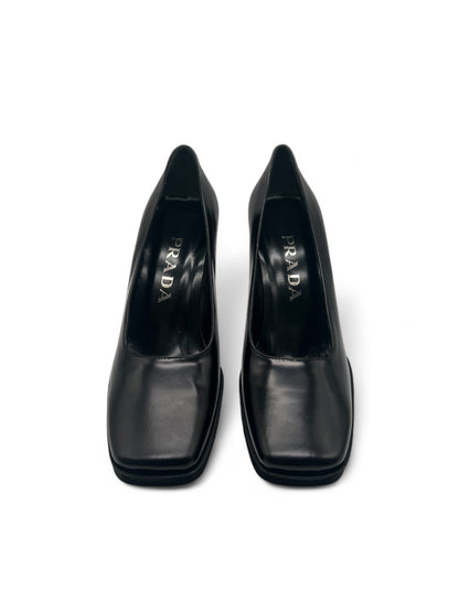 Prada 90's black shoes