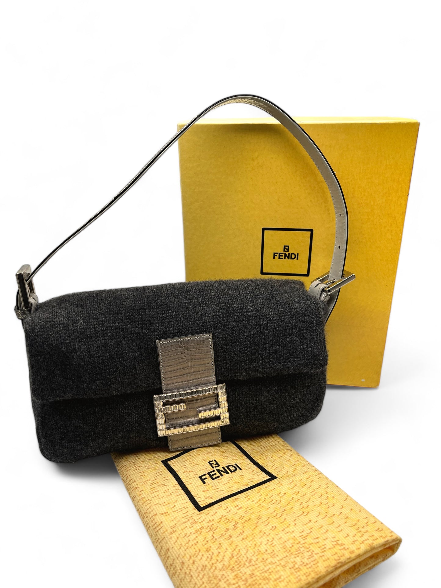 Fendi wool grey baguette