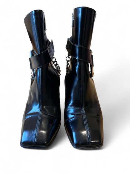 Ssheena black leather boots