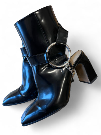 Ssheena black leather boots