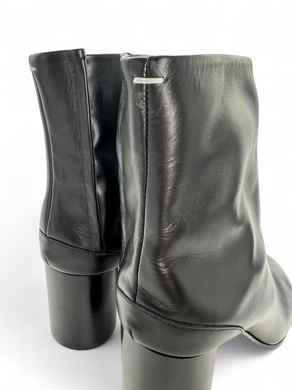 Maison Margiela Black Leather Tabi Boots – Split Toe Ankle Boots – Size 37