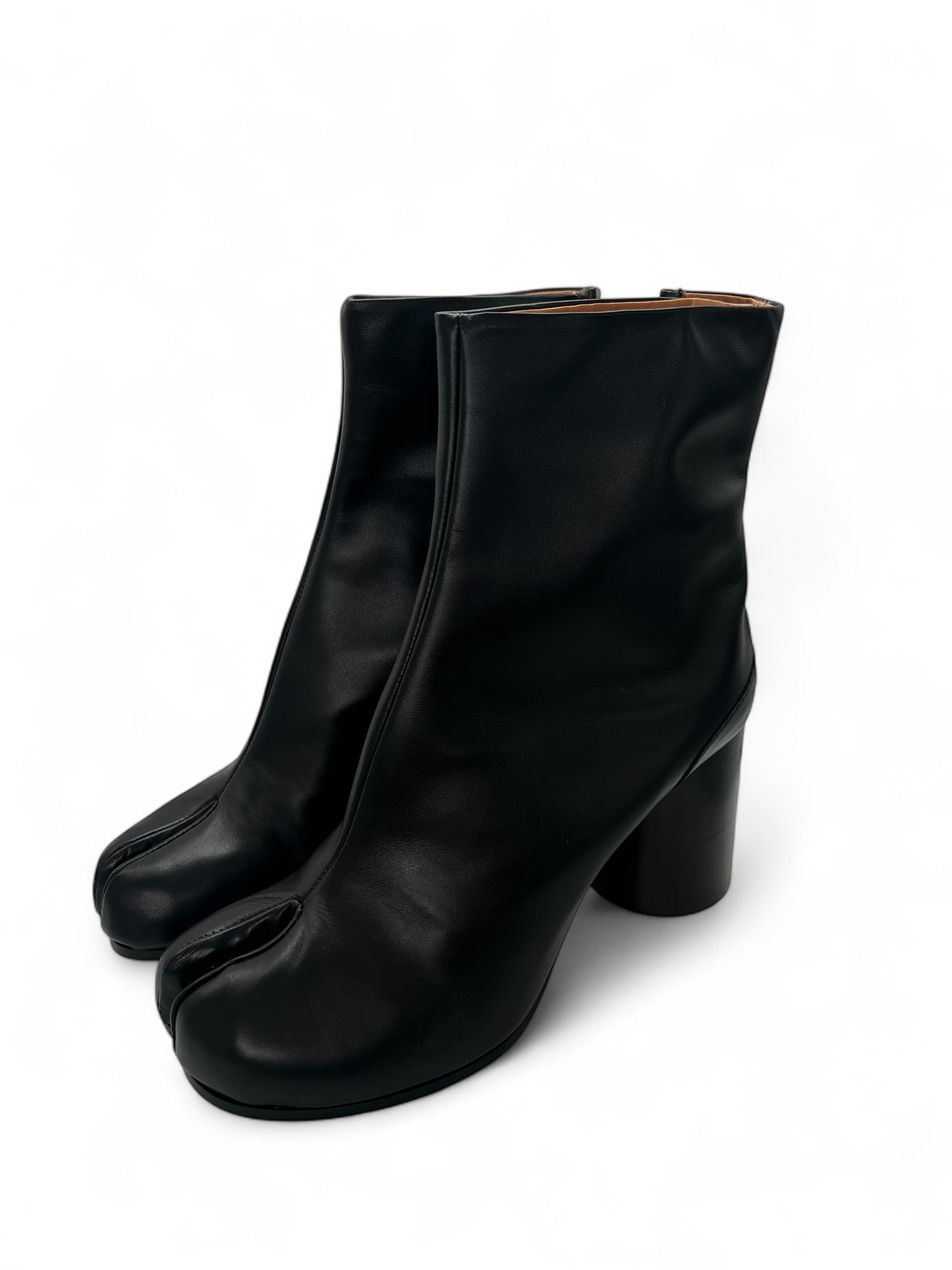 Maison Margiela Black Leather Tabi Boots – Split Toe Ankle Boots – Size 37