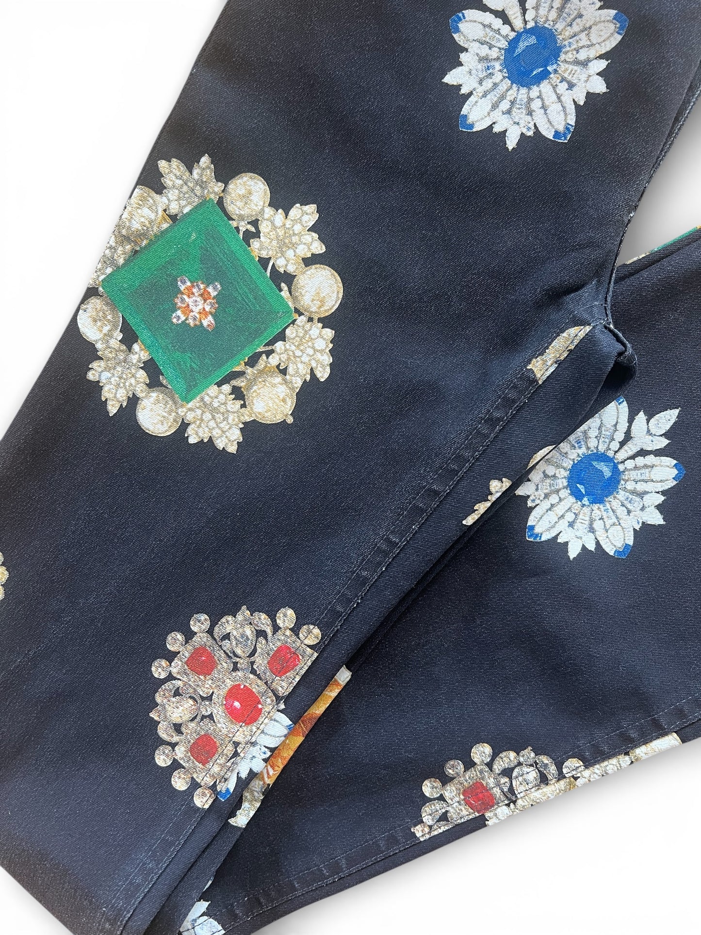 Roberto Cavalli  striking jewel-inspired print