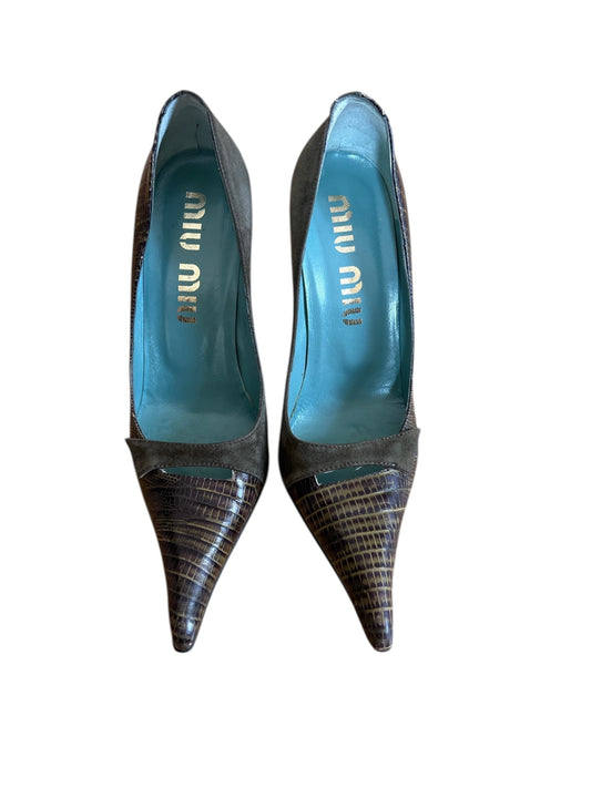 Miu Miu 90s Leather & Suede Pumps