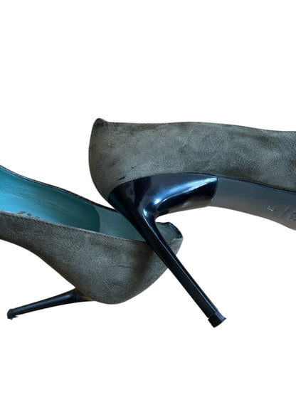 Miu Miu 90s Leather & Suede Pumps