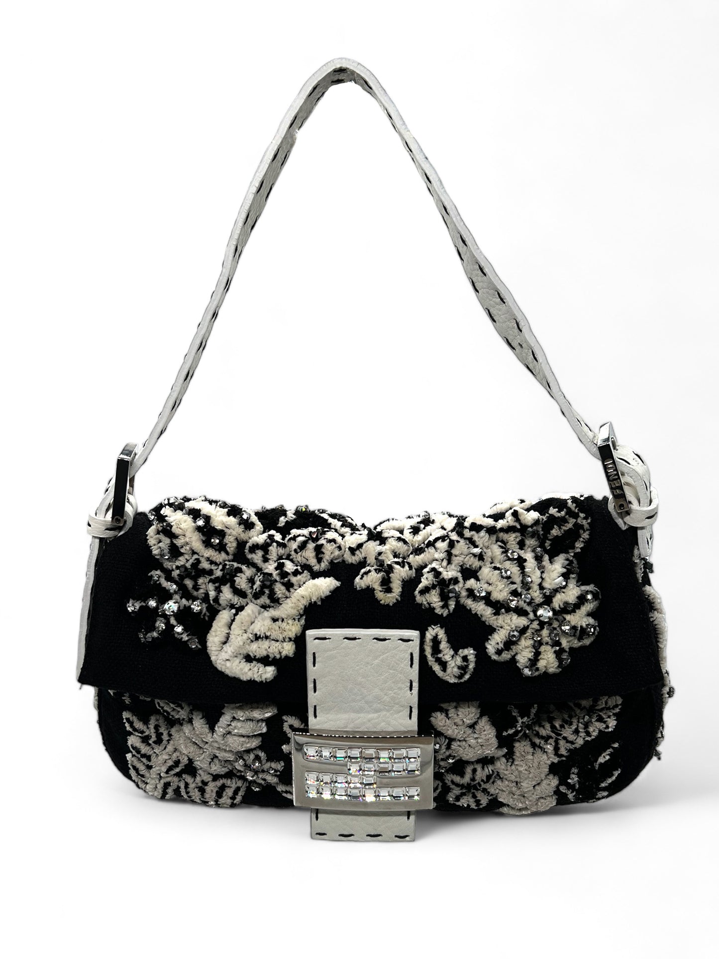 Fendi baguette black/white